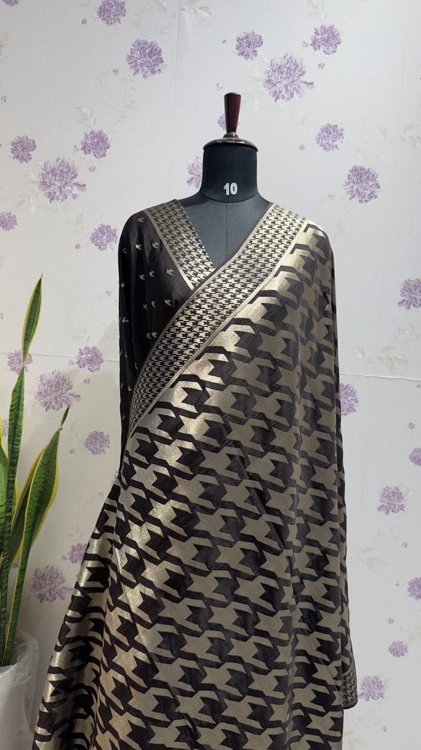 Black Munga silk