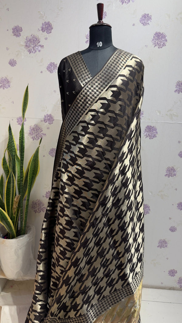 Black Munga silk